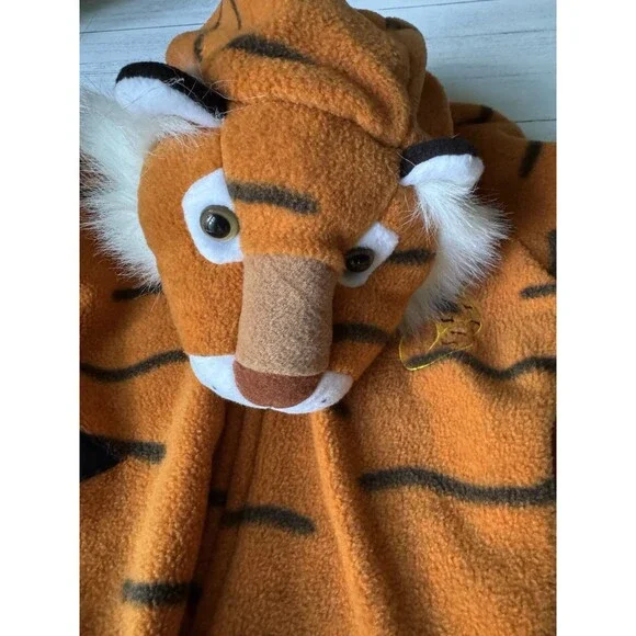 Plush Tiger Costume Sz 18-24 Mth, One Piece Zip-Up, With Hood & Tail - Picture 5 of 11